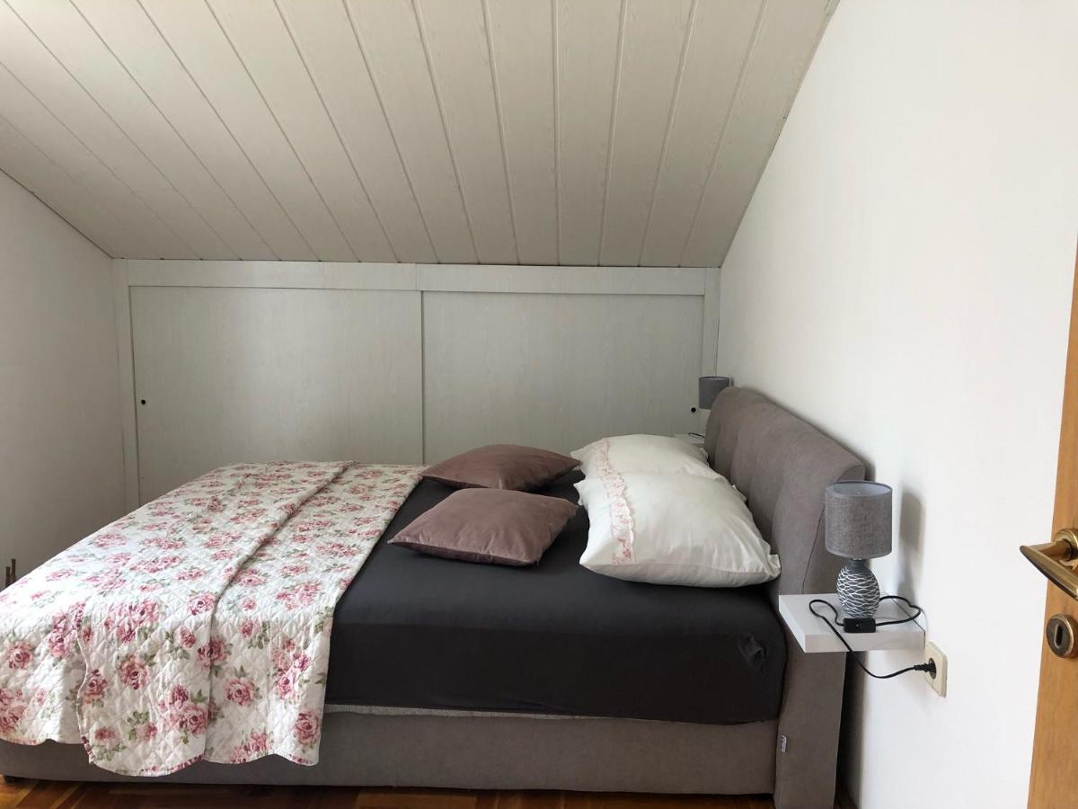 Apartment Bojana Novi Vinodolski Ngoại thất bức ảnh